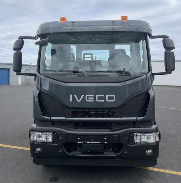 Iveco Eurocargo 190E28/P, natahovák CTS – hlavní fotografie